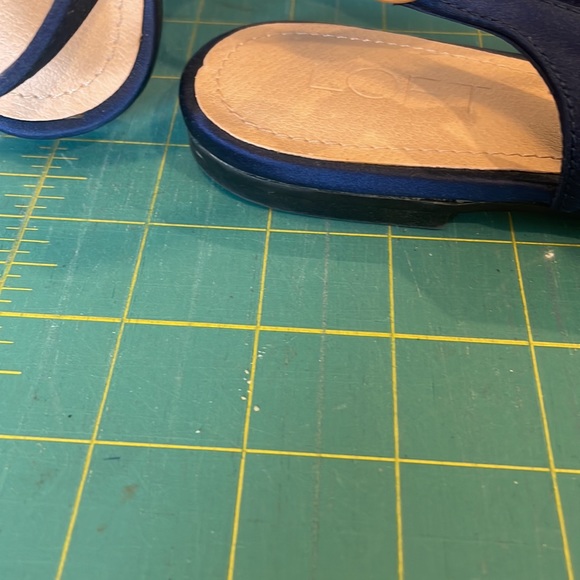 Black and navy sling back flats - Picture 6 of 7